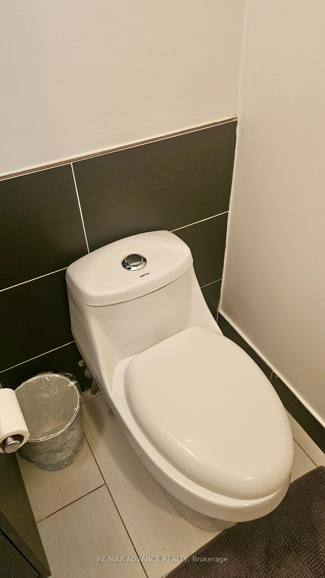 Photo 10 of Unit 611, 255 Richmond Street E, Toronto, Moss Park — HOMEH