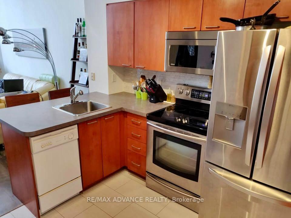 Photo 14 of Unit 611, 255 Richmond Street E, Toronto, Moss Park — HOMEH