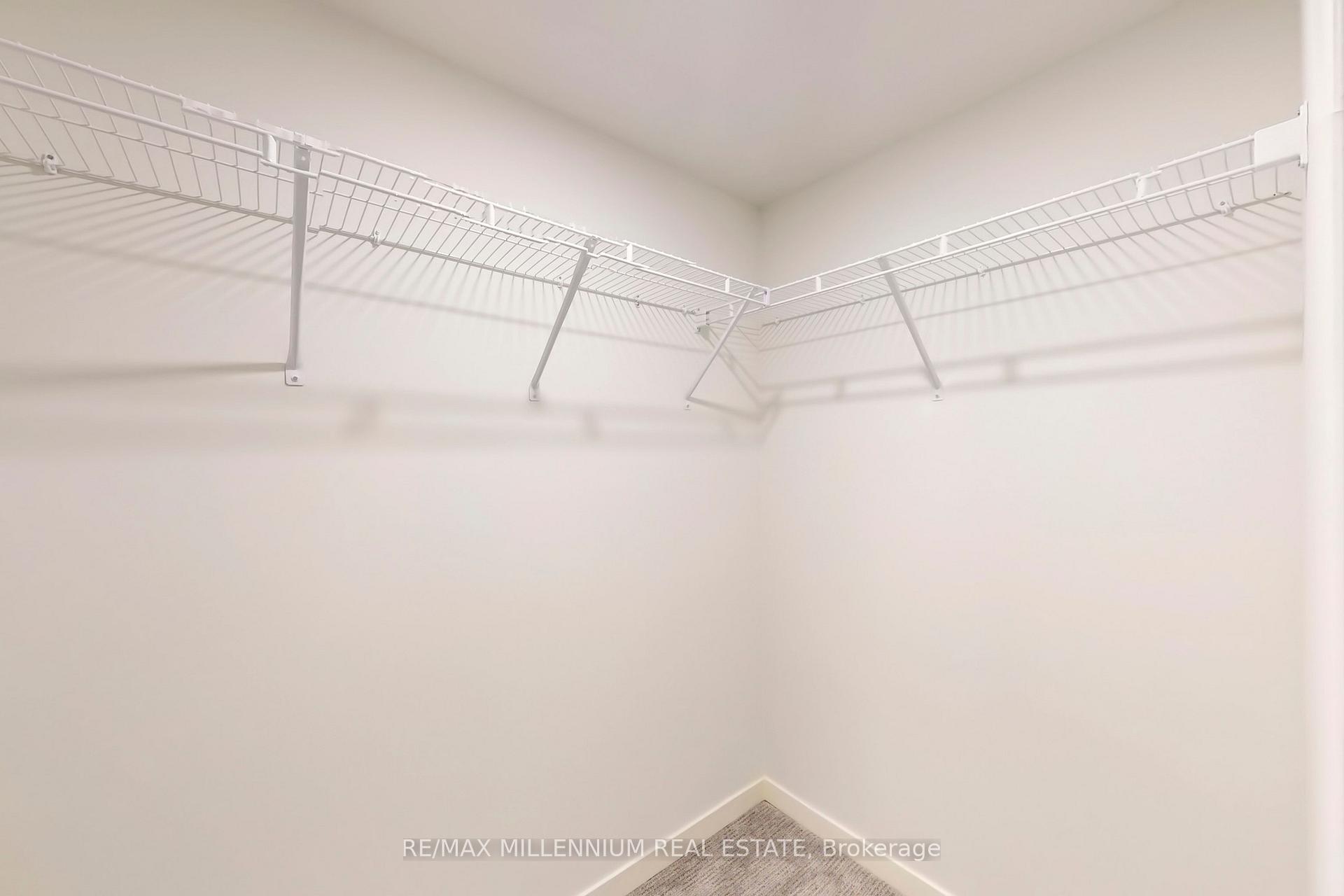 Photo 26 of Unit TH 350, 100 Honeycrisp Crescent, Vaughan, Vaughan Corporate Centre — HOMEH