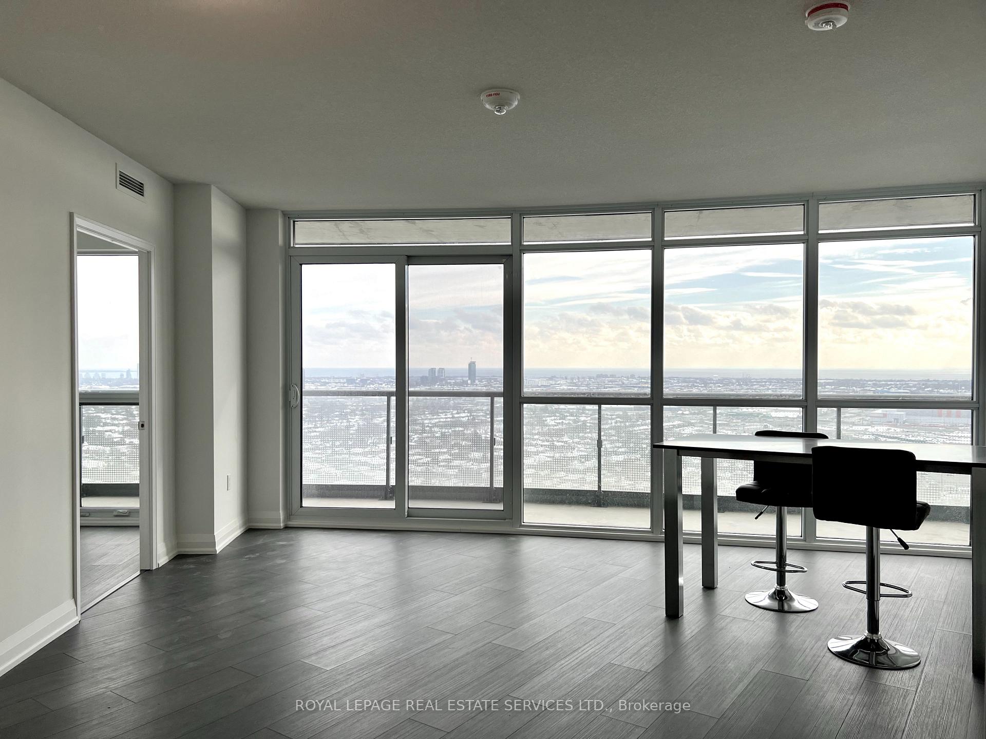 Photo 8 of Unit 2908, 30 Gibbs Road, Etobicoke, Islington-City Centre West — HOMEH