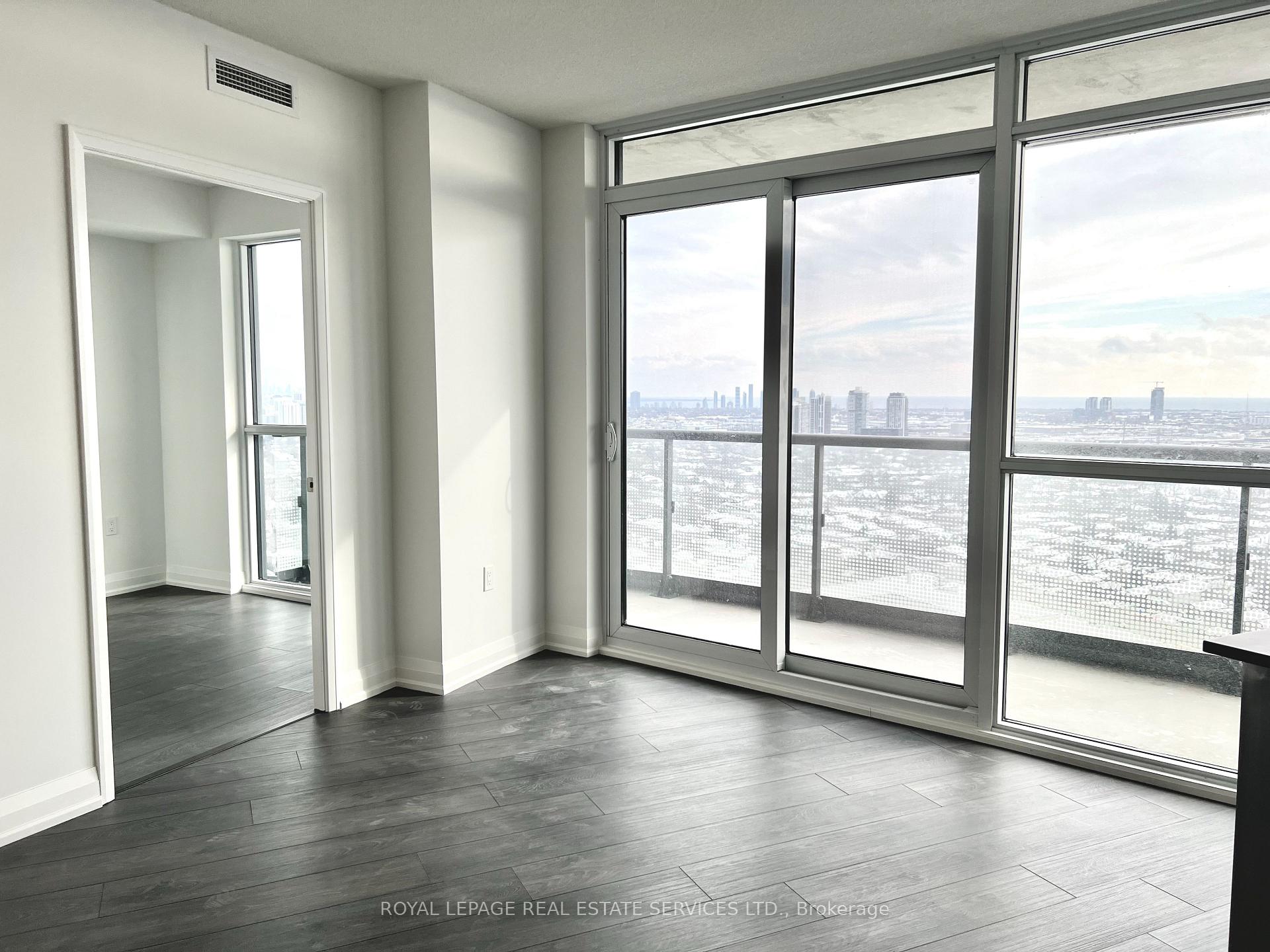 Photo 9 of Unit 2908, 30 Gibbs Road, Etobicoke, Islington-City Centre West — HOMEH