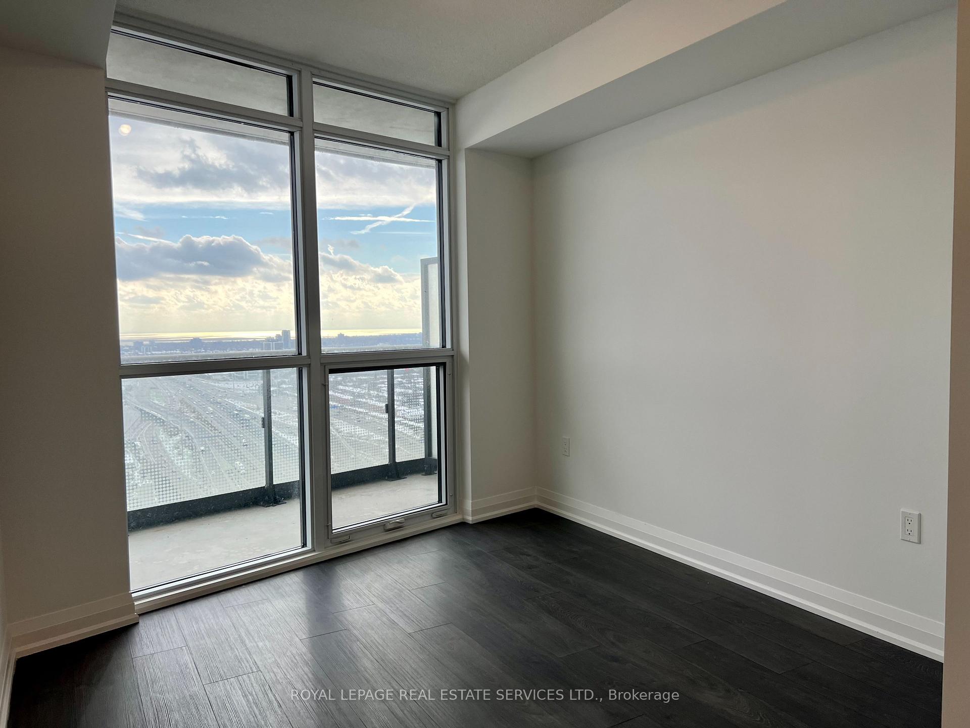 Photo 11 of Unit 2908, 30 Gibbs Road, Etobicoke, Islington-City Centre West — HOMEH