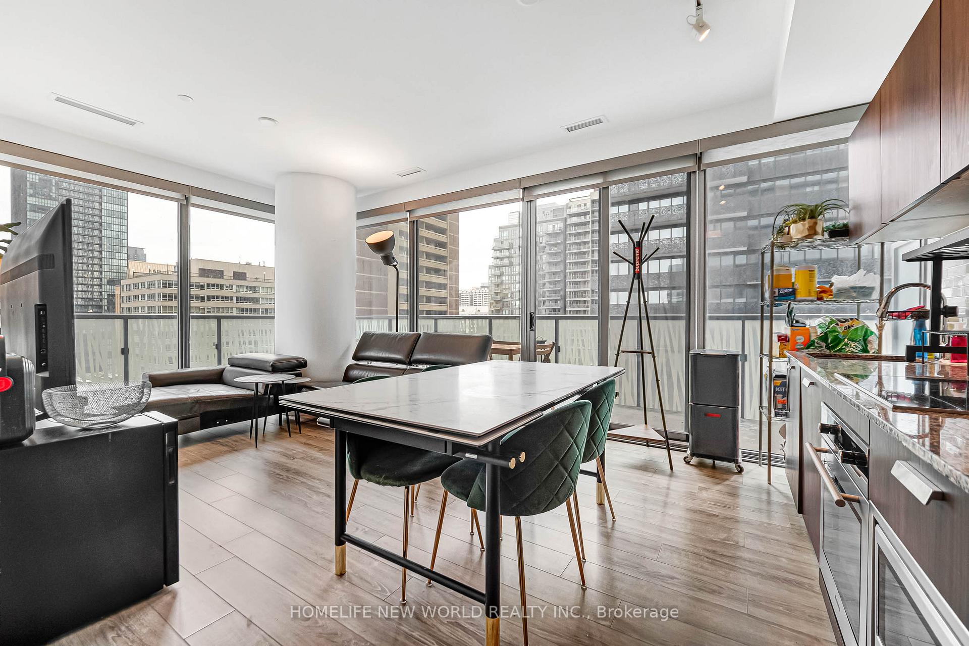 Photo 5 of Unit 1103, 50 Charles Street E, Toronto, Church-Yonge Corridor — HOMEH