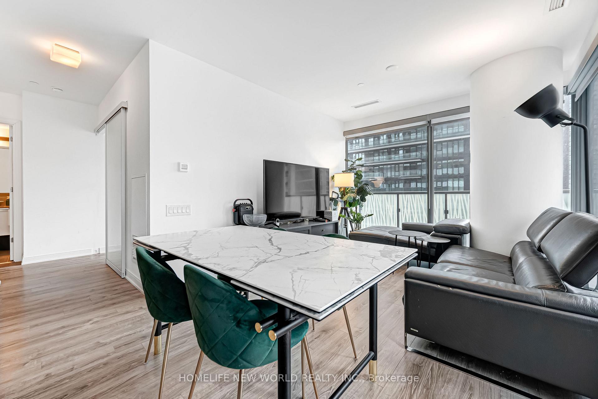 Photo 7 of Unit 1103, 50 Charles Street E, Toronto, Church-Yonge Corridor — HOMEH