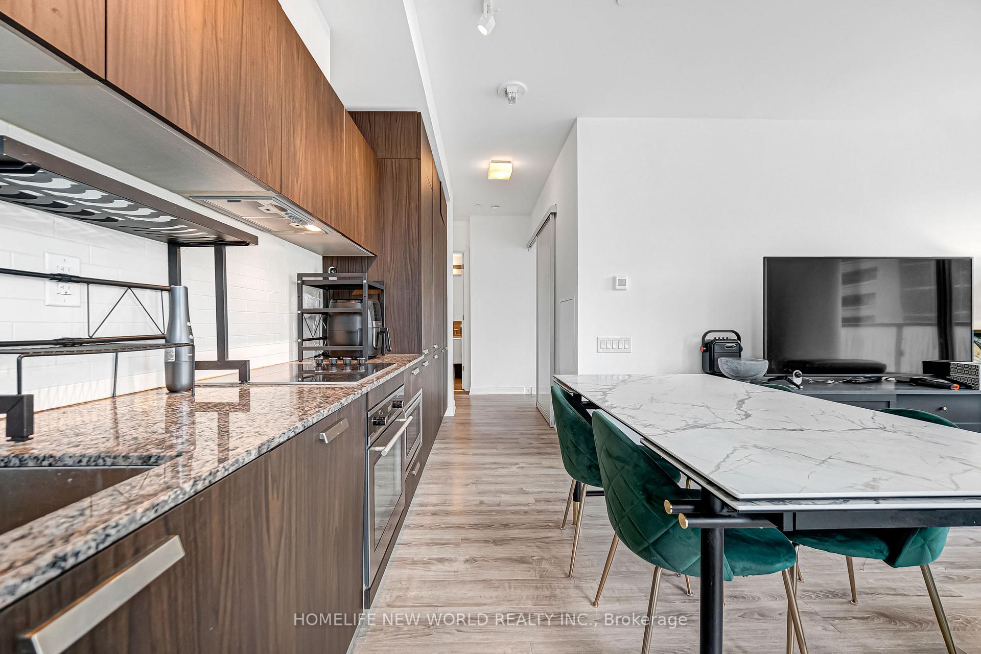 Photo 8 of Unit 1103, 50 Charles Street E, Toronto, Church-Yonge Corridor — HOMEH