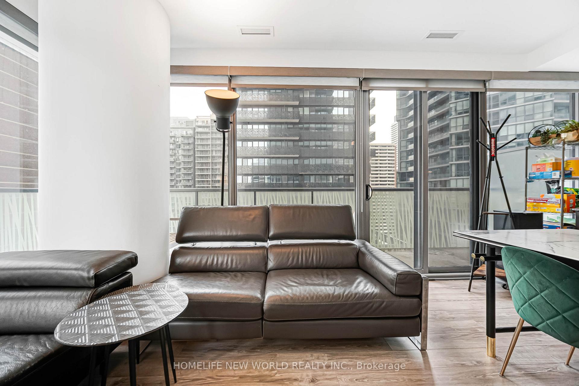 Photo 14 of Unit 1103, 50 Charles Street E, Toronto, Church-Yonge Corridor — HOMEH