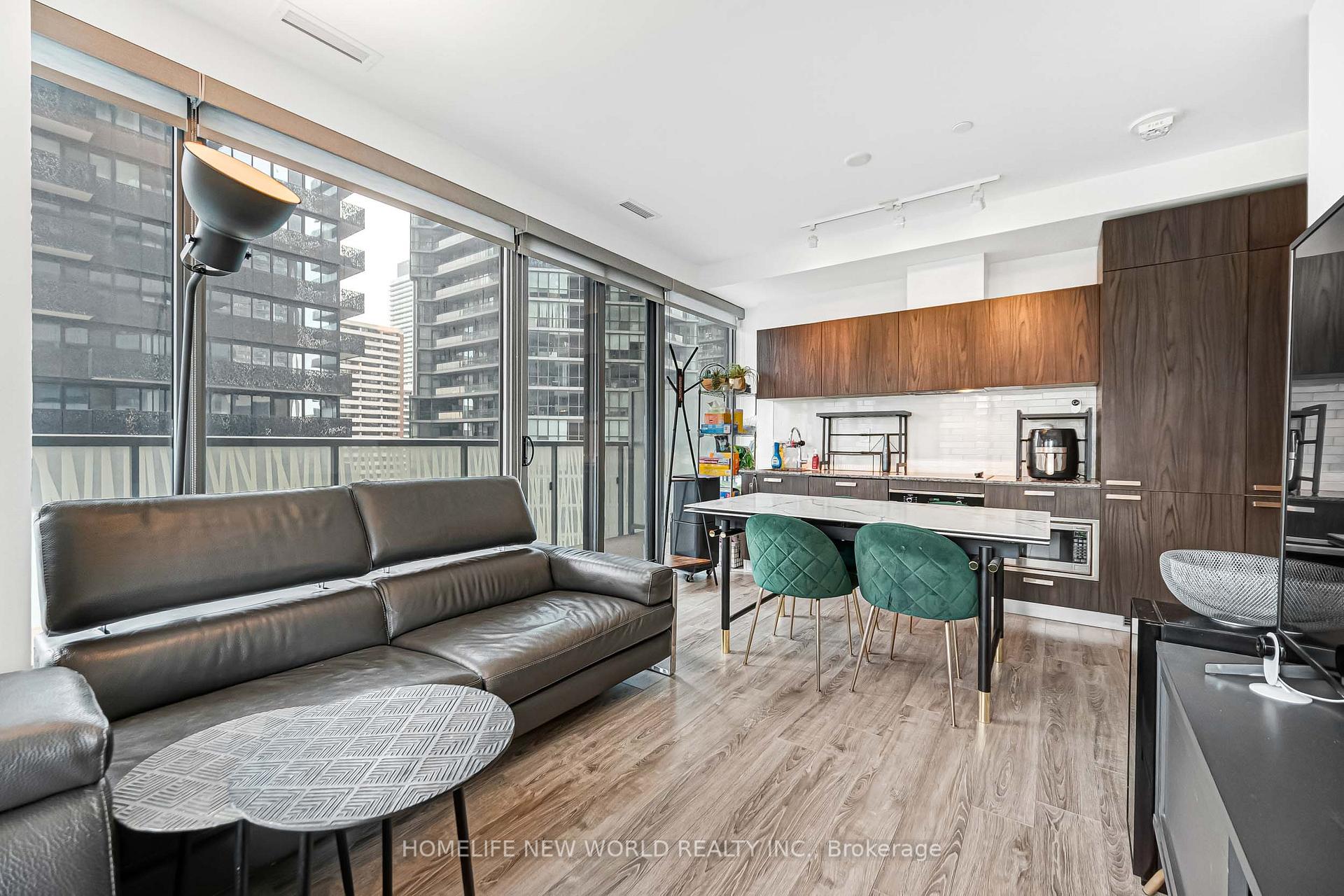 Photo 18 of Unit 1103, 50 Charles Street E, Toronto, Church-Yonge Corridor — HOMEH