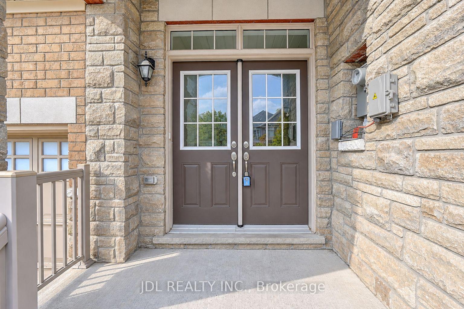 Photo 8 of 54 Mohandas Drive, Markham, Cedarwood — HOMEH