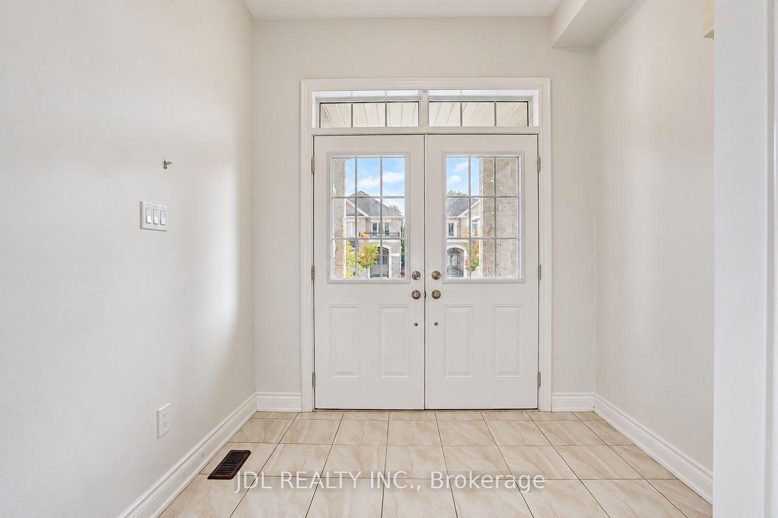 Photo 9 of 54 Mohandas Drive, Markham, Cedarwood — HOMEH