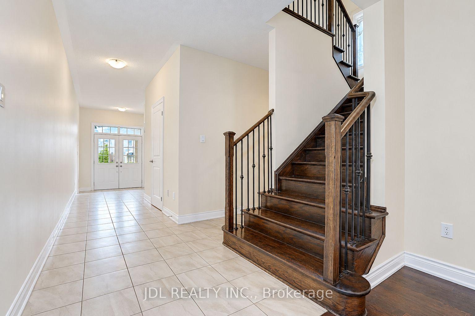 Photo 12 of 54 Mohandas Drive, Markham, Cedarwood — HOMEH