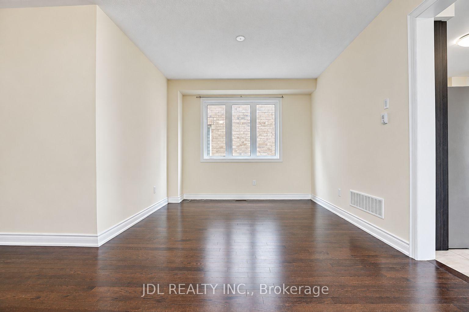 Photo 18 of 54 Mohandas Drive, Markham, Cedarwood — HOMEH