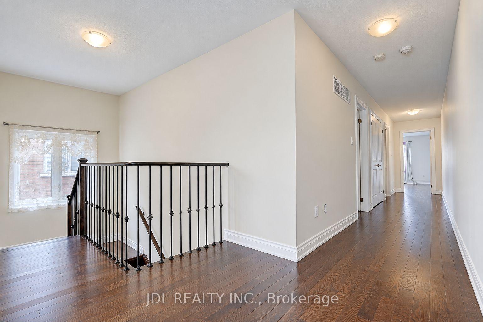 Photo 30 of 54 Mohandas Drive, Markham, Cedarwood — HOMEH