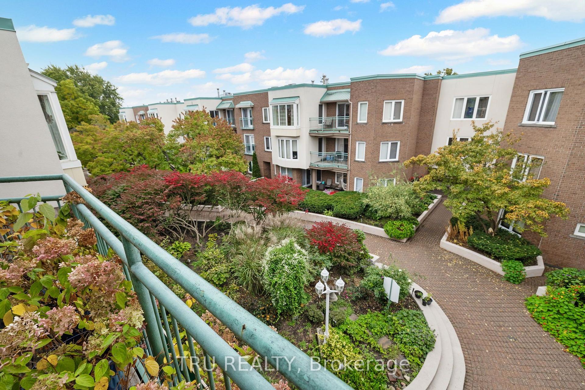Photo 6 of Unit 408A, 62 Donald Street, Ottawa, Overbrook — HOMEH