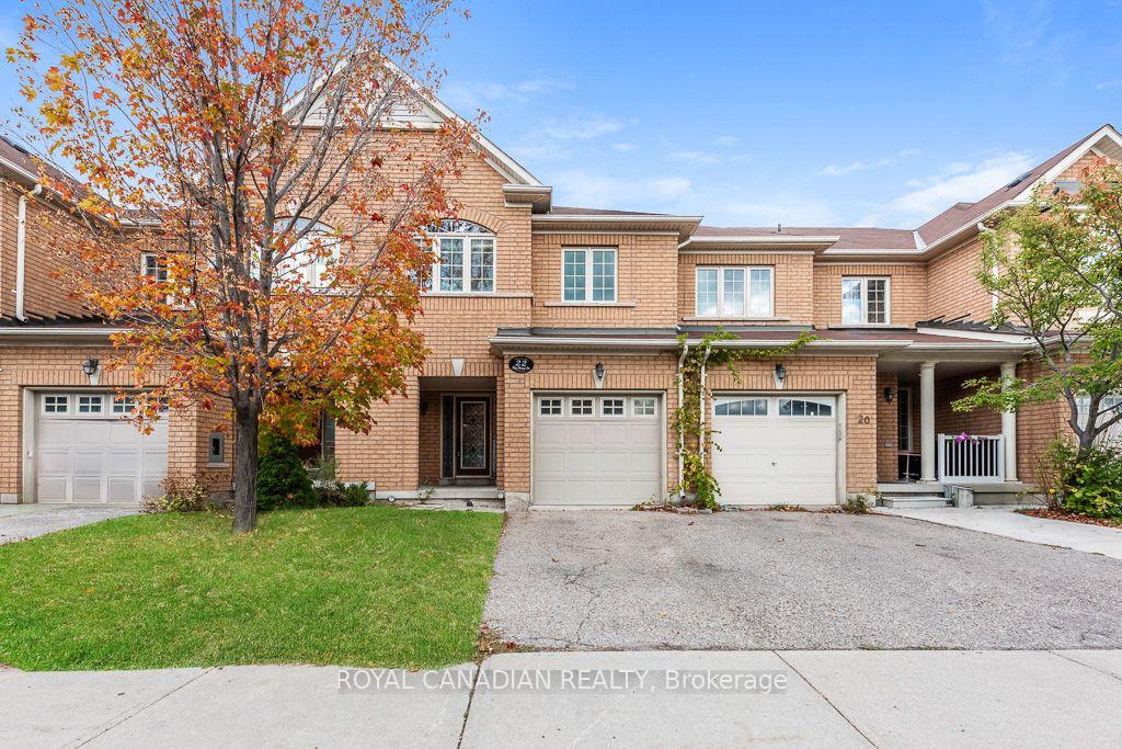 Photo 2 of 22 Bay Breeze Drive, Brampton, Sandringham-Wellington — HOMEH