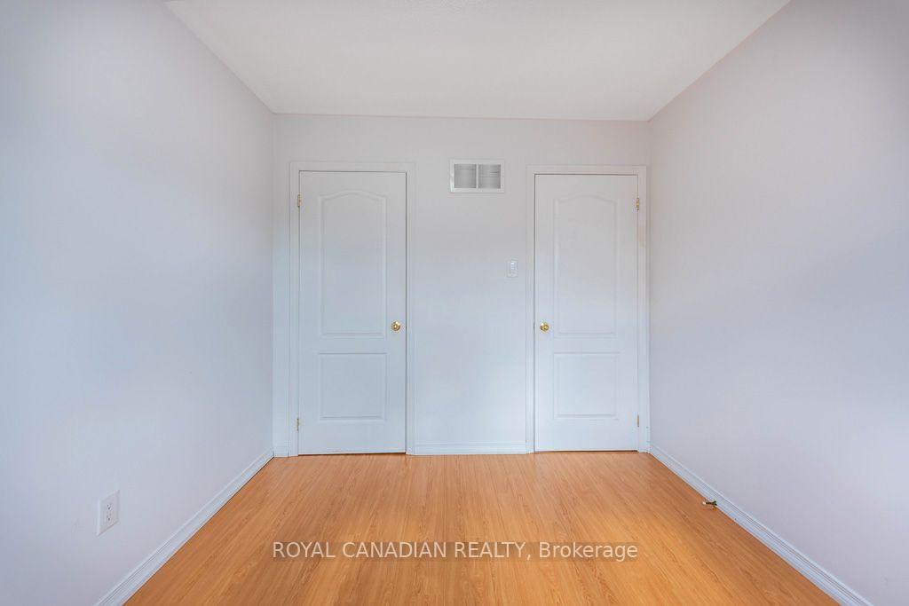 Photo 24 of 22 Bay Breeze Drive, Brampton, Sandringham-Wellington — HOMEH