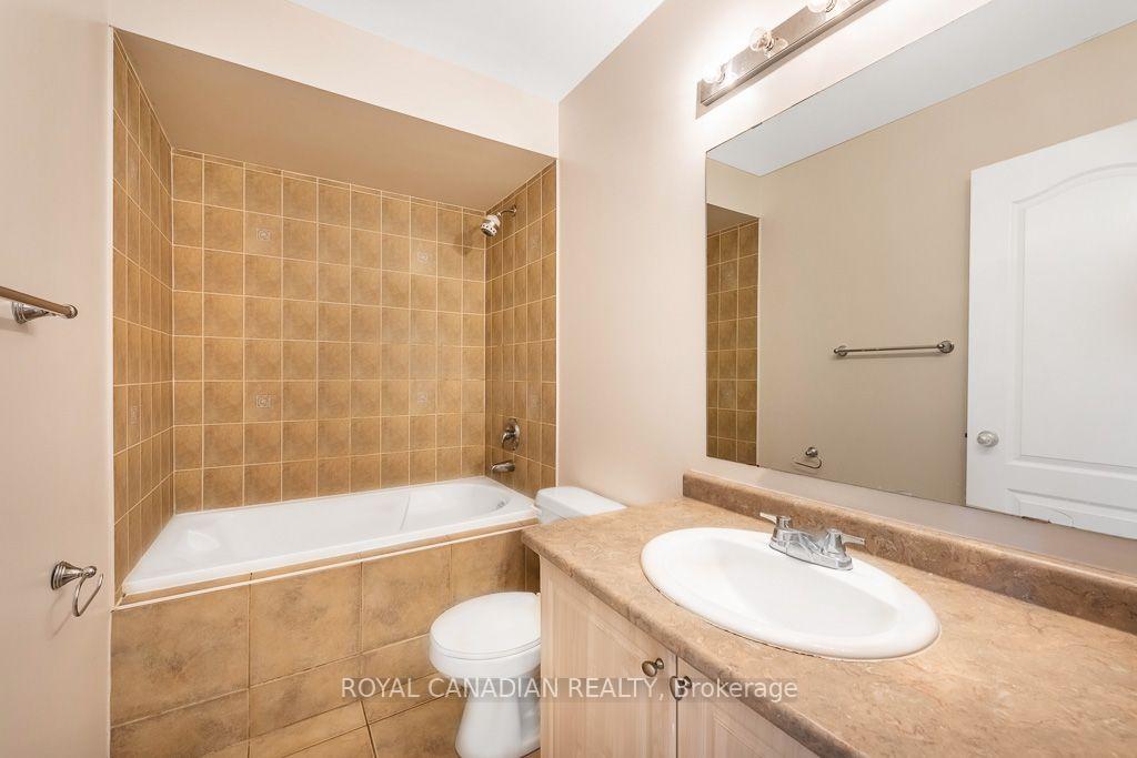 Photo 28 of 22 Bay Breeze Drive, Brampton, Sandringham-Wellington — HOMEH