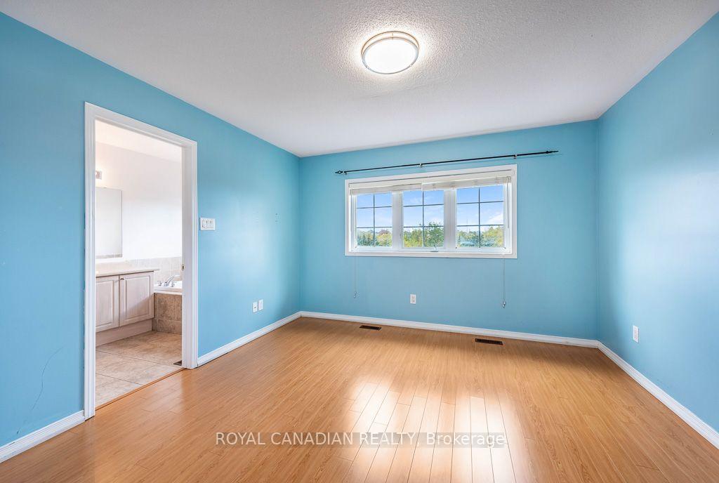 Photo 31 of 22 Bay Breeze Drive, Brampton, Sandringham-Wellington — HOMEH