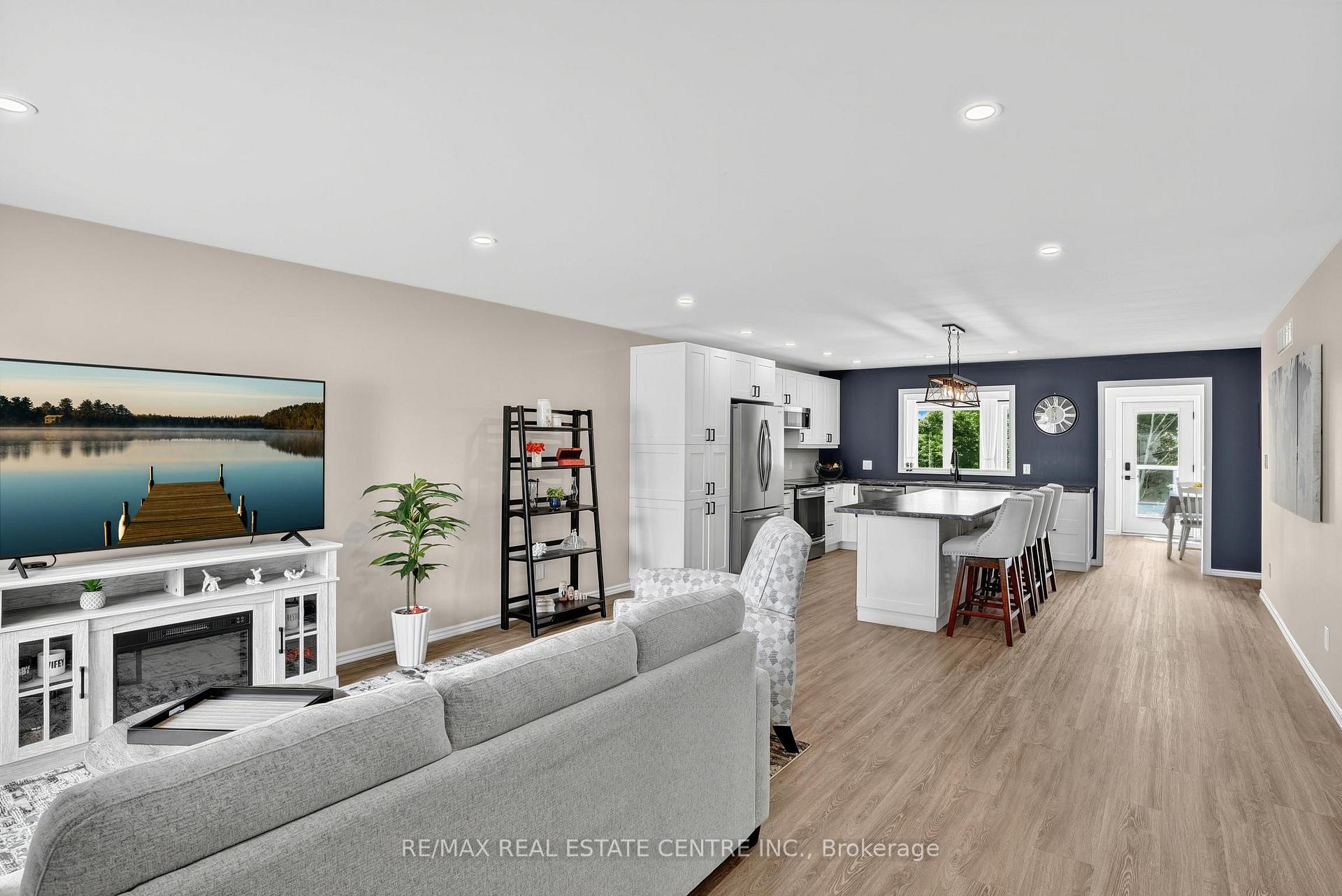 Photo 6 of 16 Williams Drive, Bancroft, Bancroft Ward — HOMEH