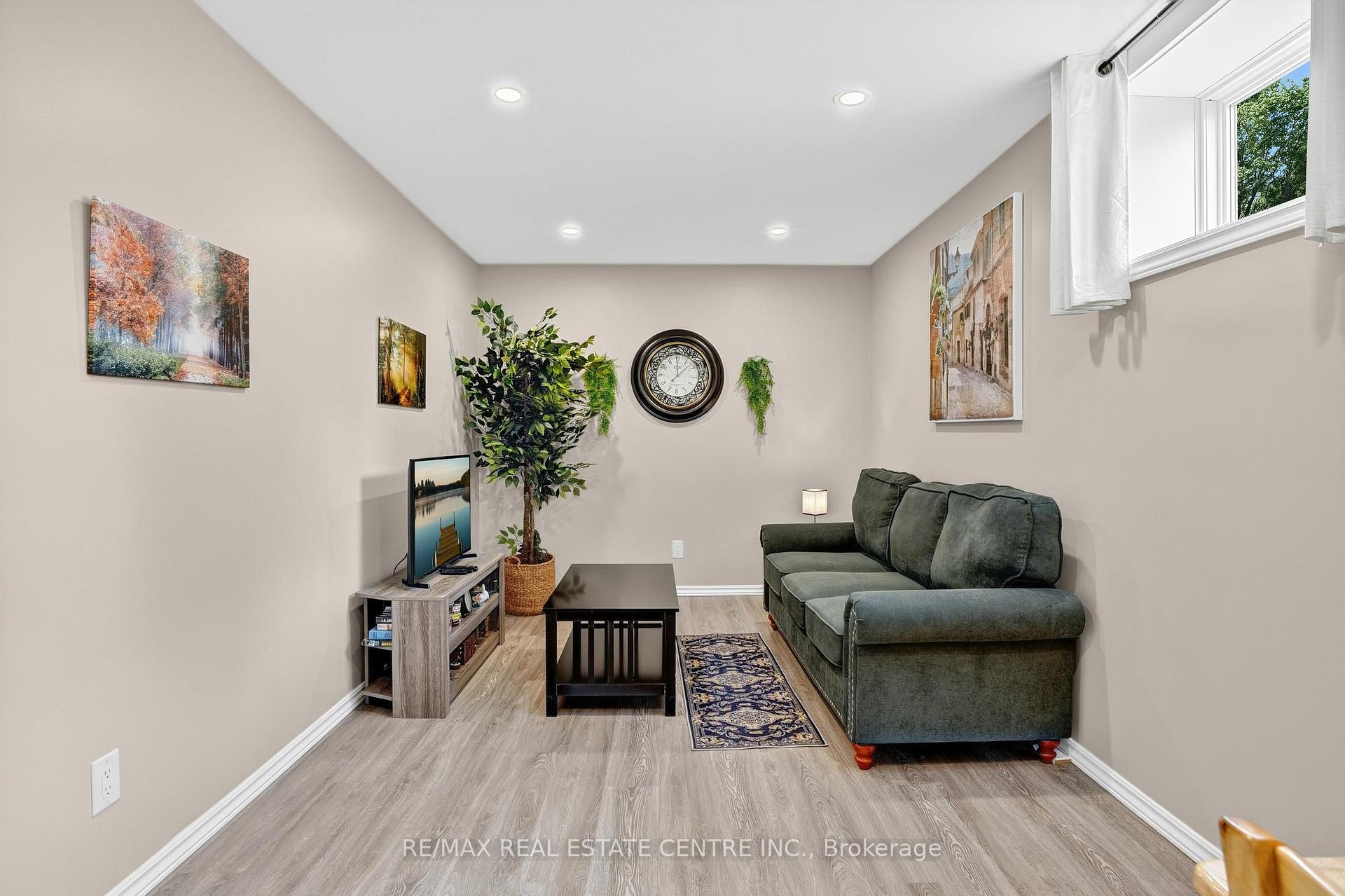 Photo 25 of 16 Williams Drive, Bancroft, Bancroft Ward — HOMEH
