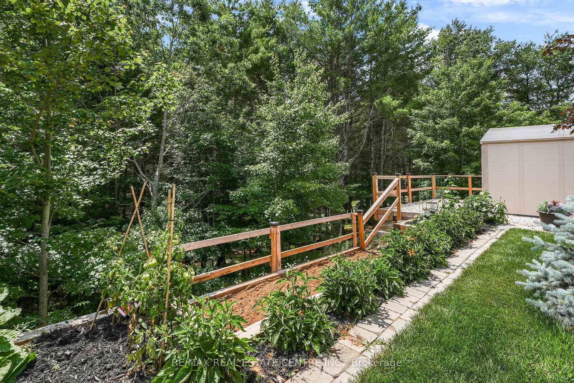 Photo 38 of 16 Williams Drive, Bancroft, Bancroft Ward — HOMEH
