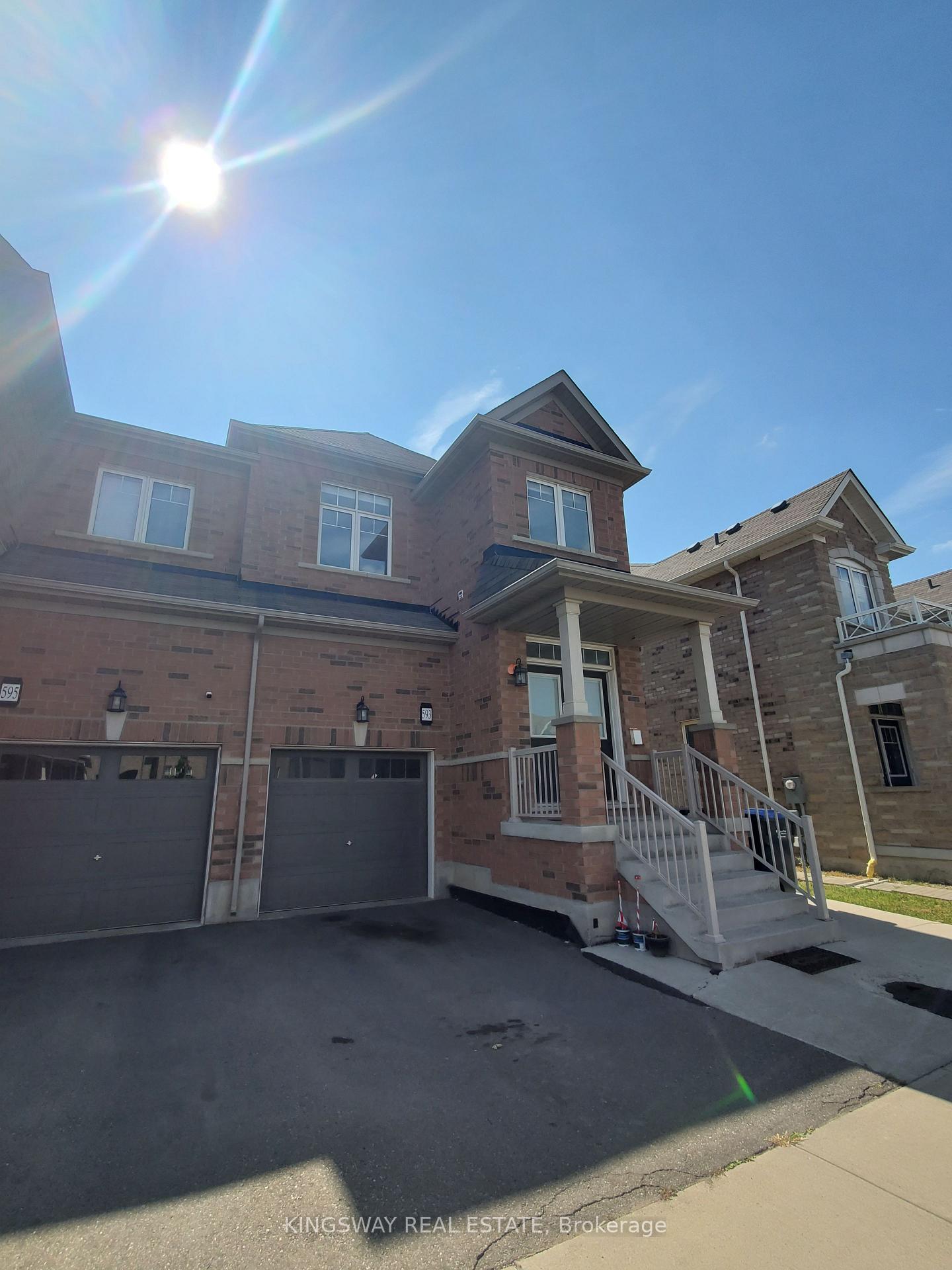 Photo 2 of 593 Remembrance Road, Brampton, Northwest Brampton — HOMEH