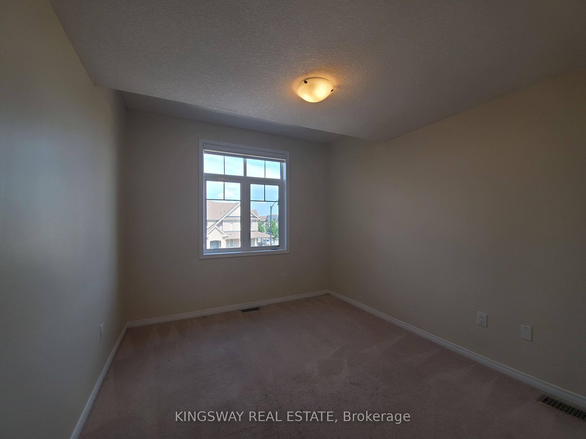 Photo 14 of 593 Remembrance Road, Brampton, Northwest Brampton — HOMEH