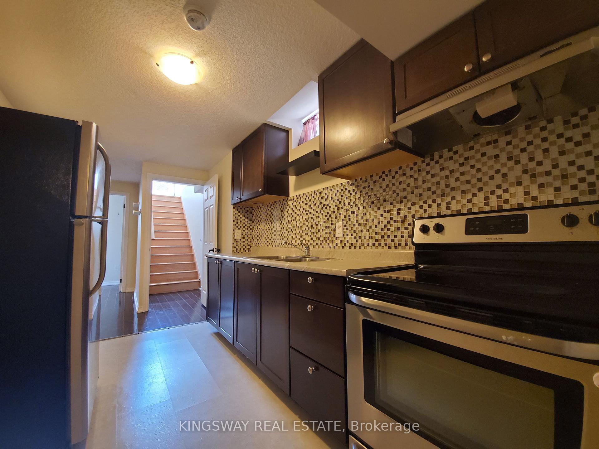 Photo 24 of 593 Remembrance Road, Brampton, Northwest Brampton — HOMEH