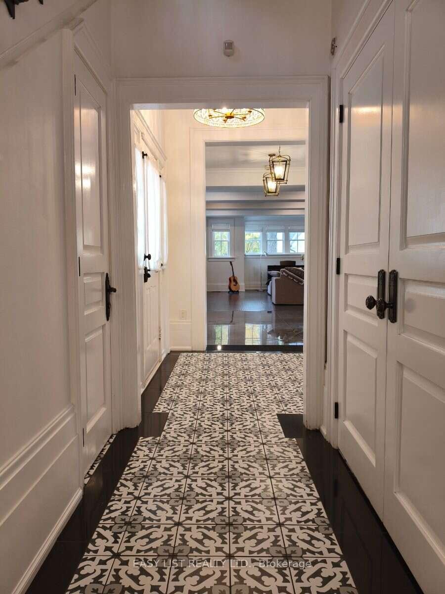 Photo 7 of 133 Main Street, Markham, Unionville — HOMEH