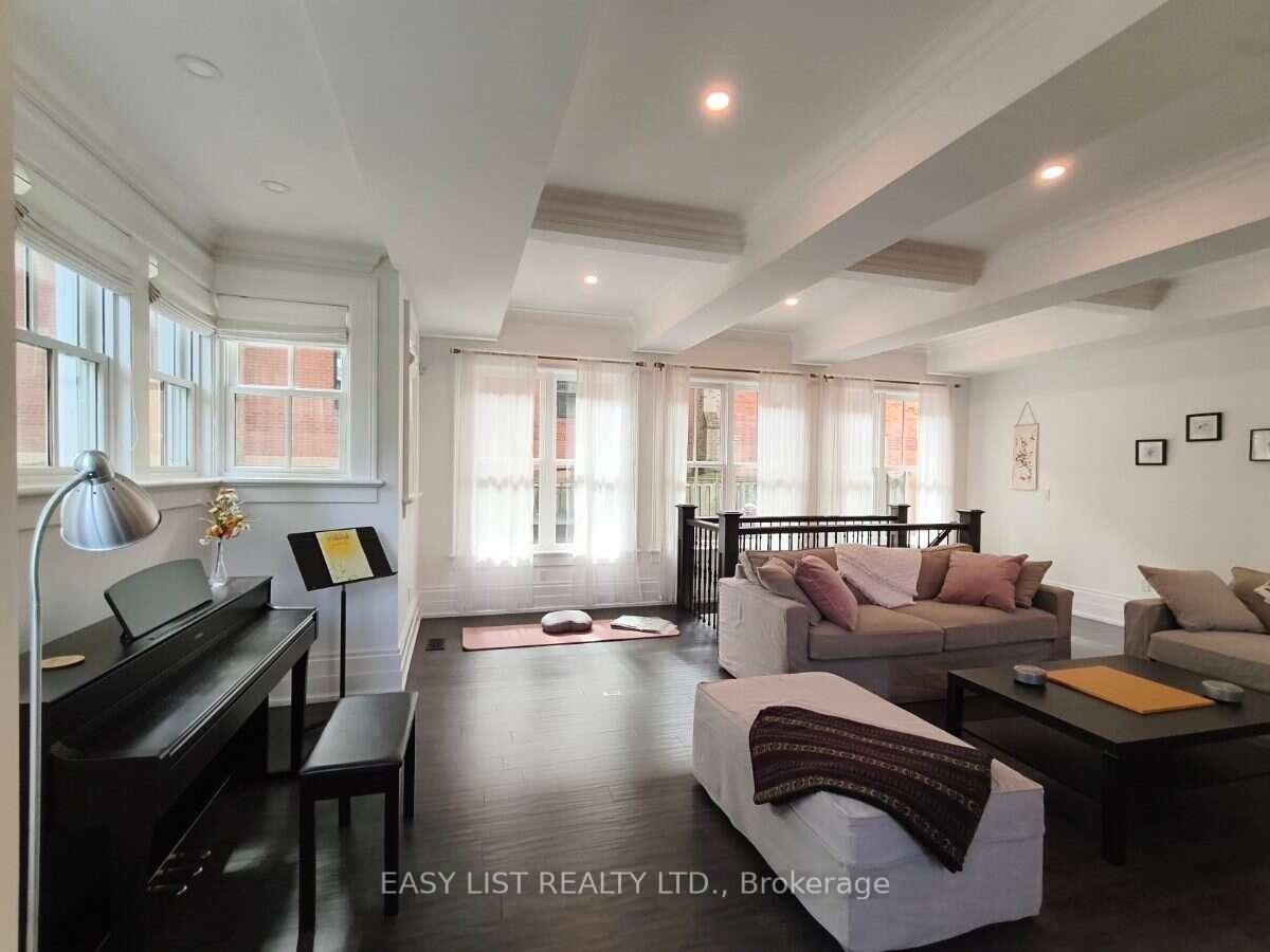 Photo 10 of 133 Main Street, Markham, Unionville — HOMEH