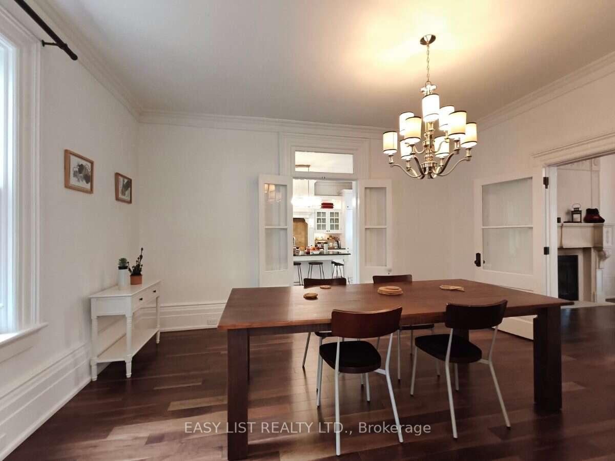 Photo 13 of 133 Main Street, Markham, Unionville — HOMEH