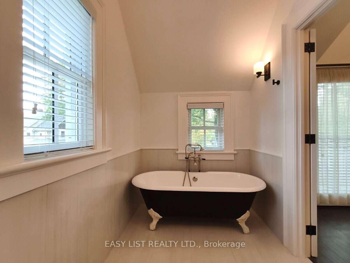 Photo 22 of 133 Main Street, Markham, Unionville — HOMEH