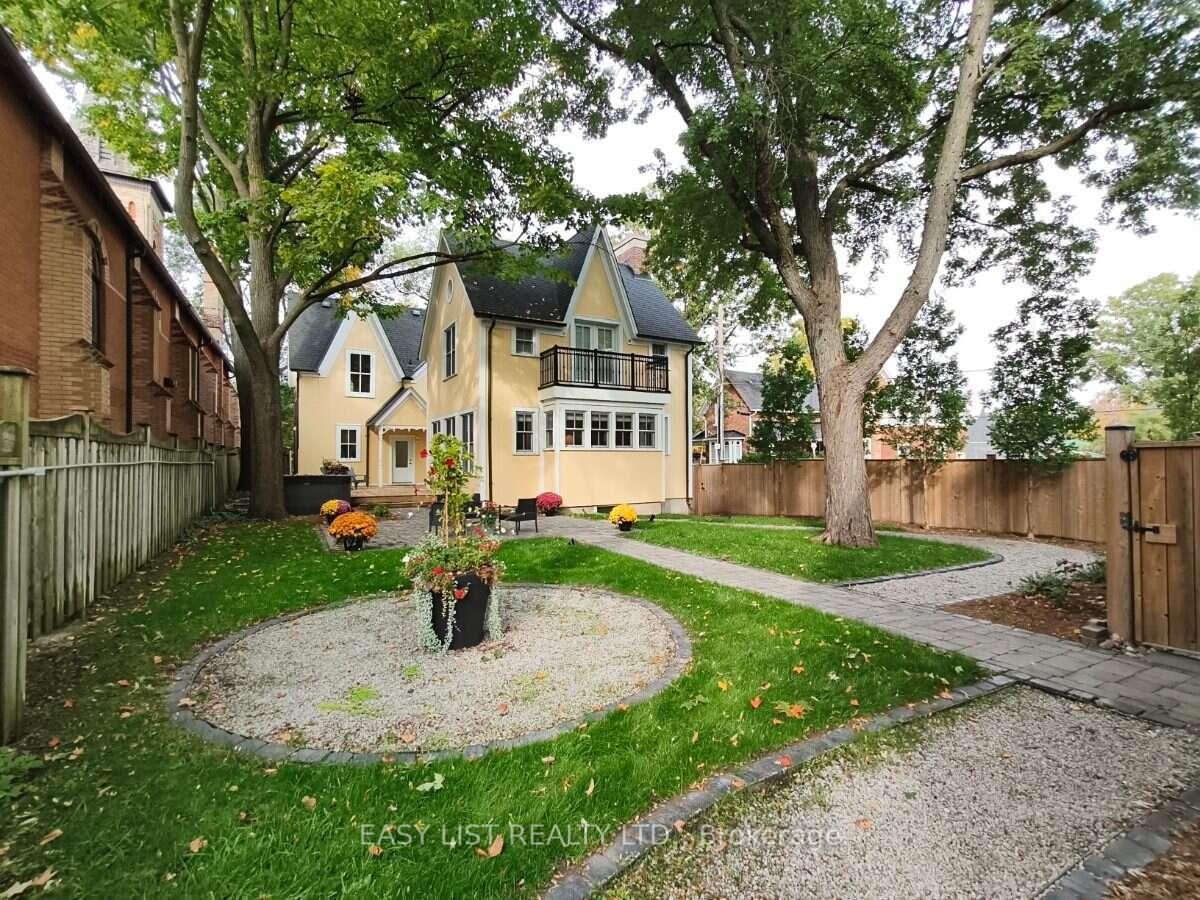 Photo 40 of 133 Main Street, Markham, Unionville — HOMEH