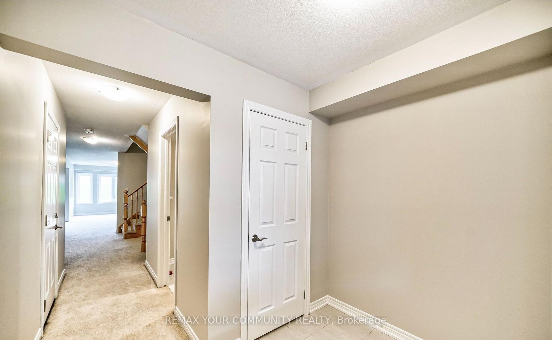 Photo 9 of Unit 25, 470 Linden Drive, Cambridge, Preston Heights — HOMEH