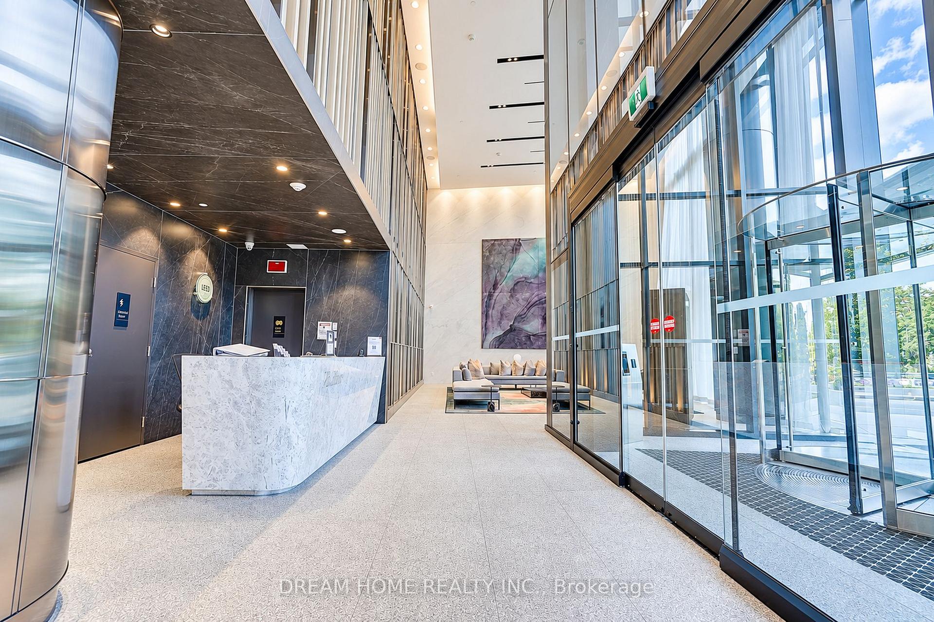 Photo 4 of Unit 1622, 585 Bloor Street E, Toronto, North St. James Town — HOMEH