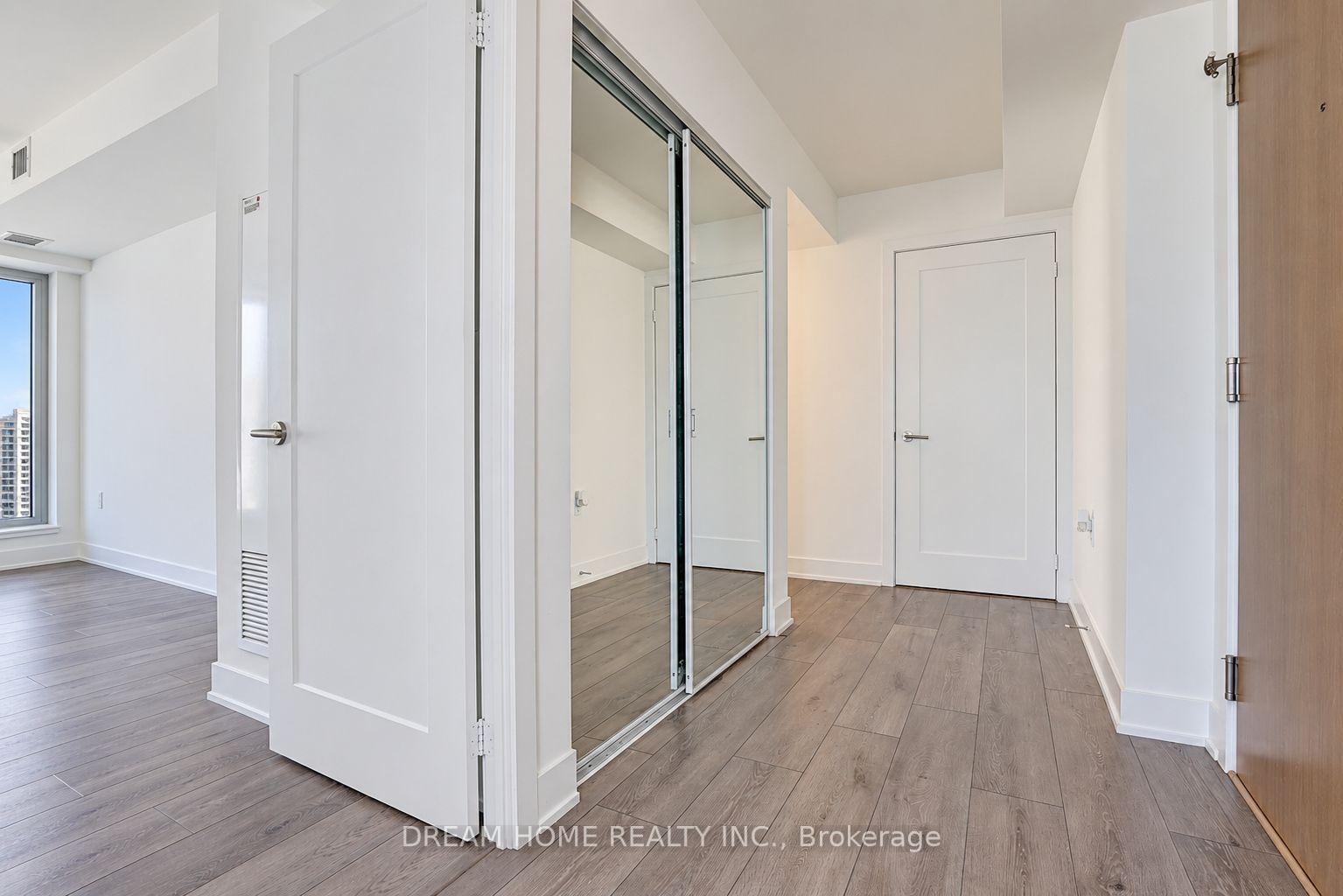 Photo 16 of Unit 1622, 585 Bloor Street E, Toronto, North St. James Town — HOMEH