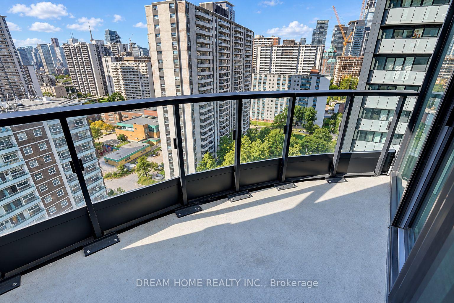 Photo 46 of Unit 1622, 585 Bloor Street E, Toronto, North St. James Town — HOMEH