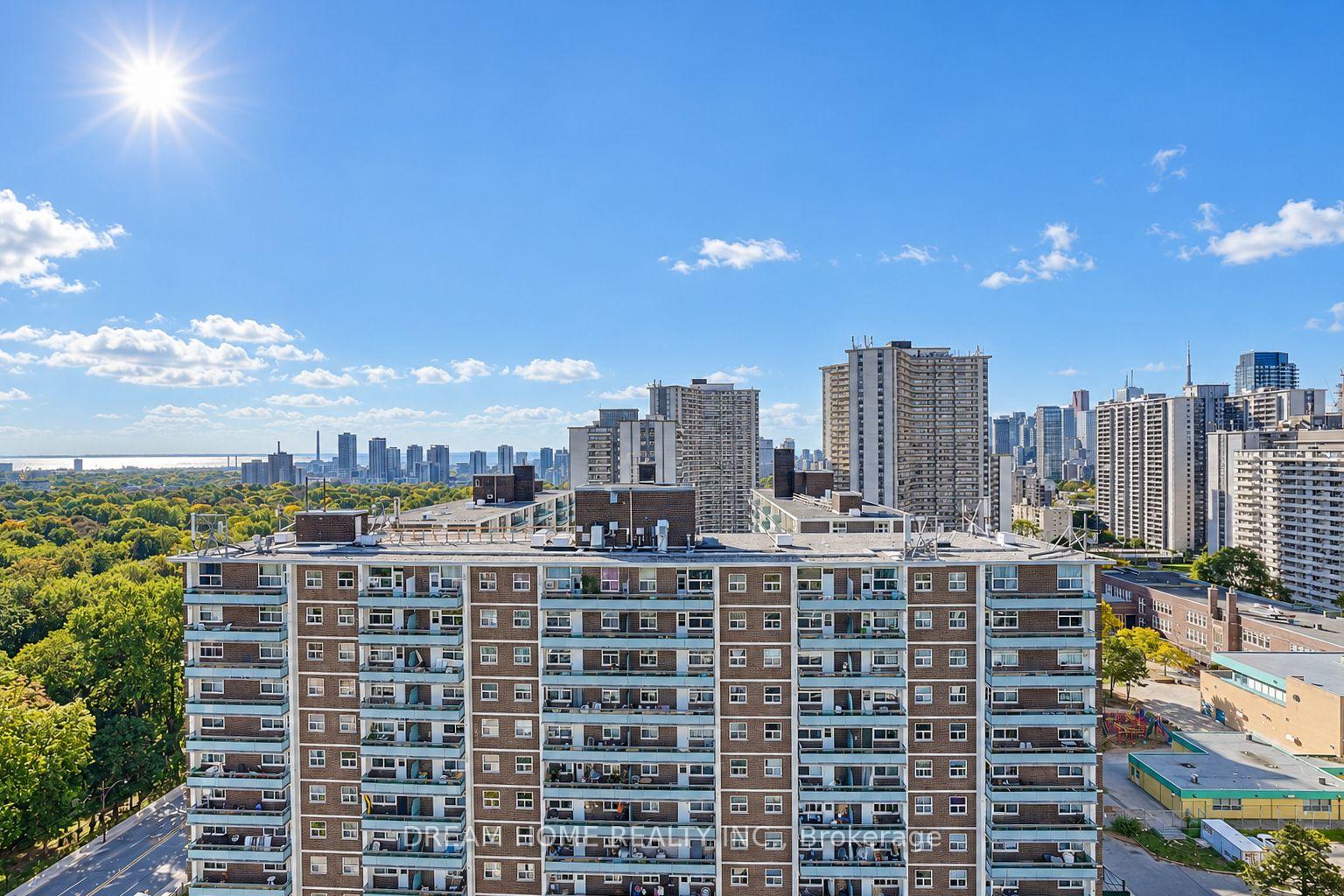Photo 48 of Unit 1622, 585 Bloor Street E, Toronto, North St. James Town — HOMEH