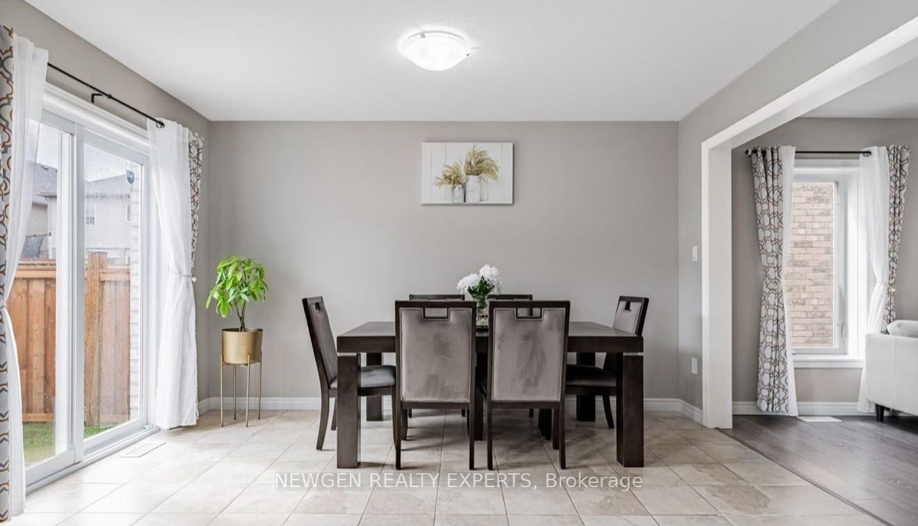 Photo 12 of 111 John Brabson Crescent, Guelph, Kortright East — HOMEH