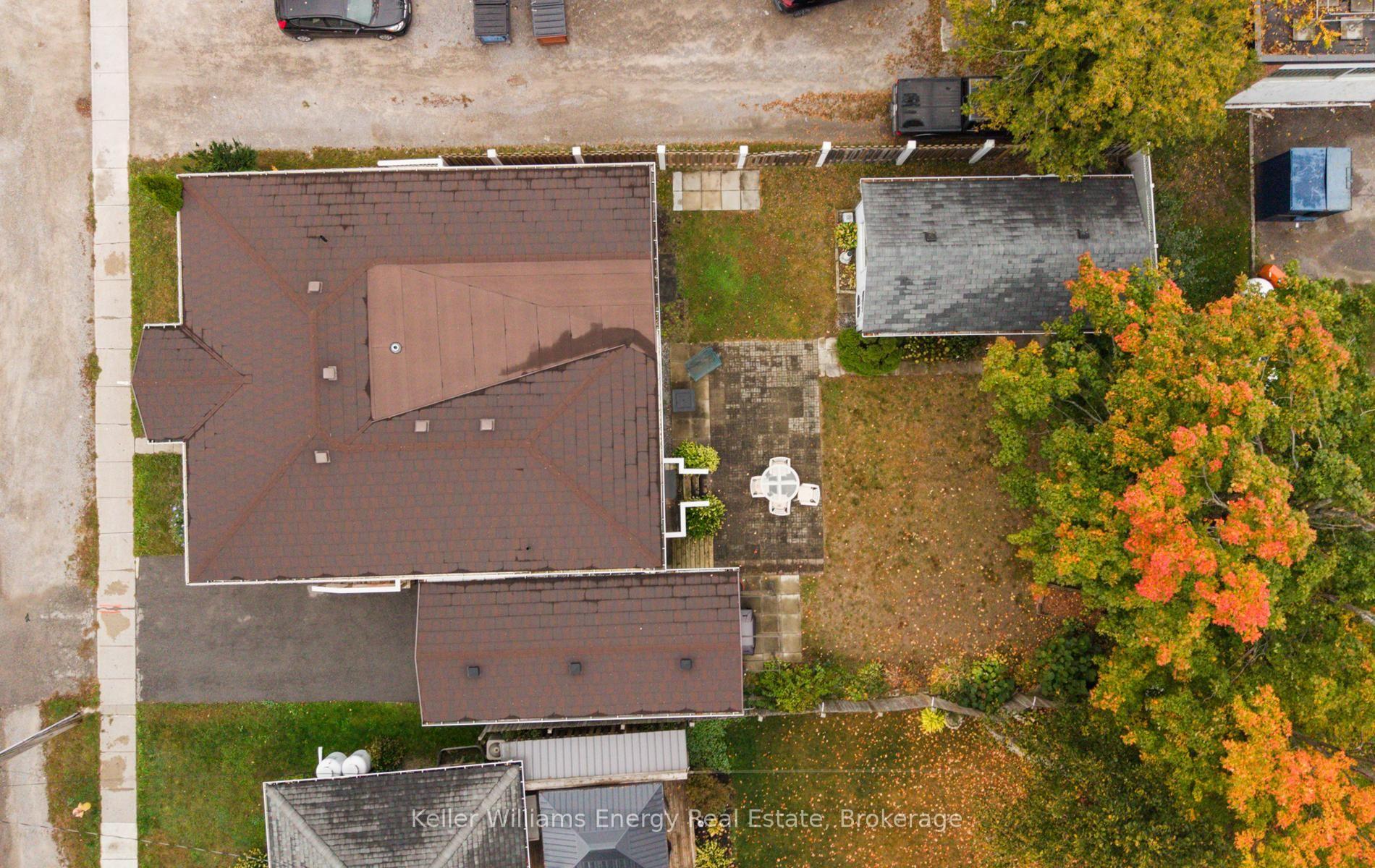 Photo 28 of 74 William Street, Kawartha Lakes, Bobcaygeon — HOMEH
