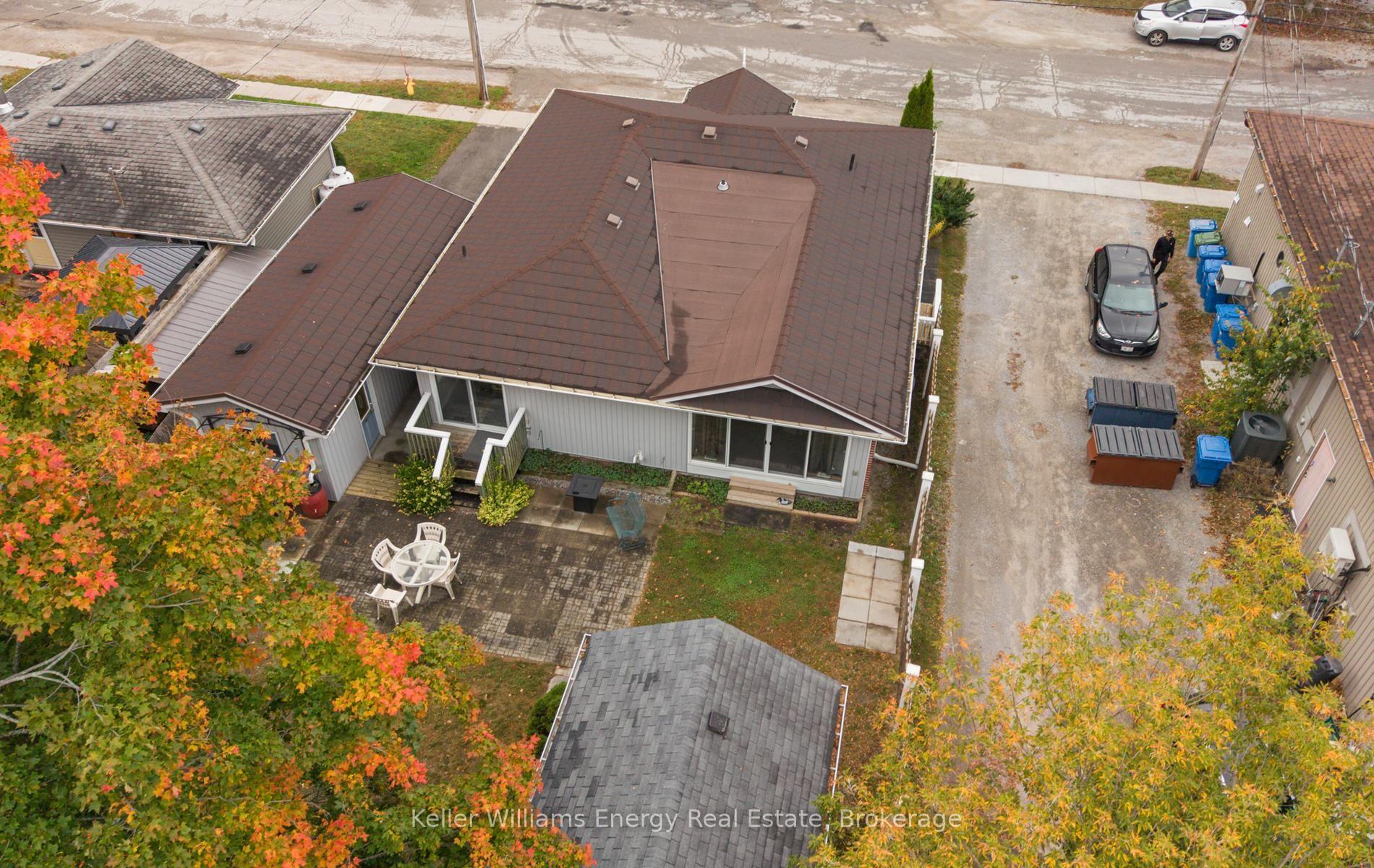 Photo 29 of 74 William Street, Kawartha Lakes, Bobcaygeon — HOMEH