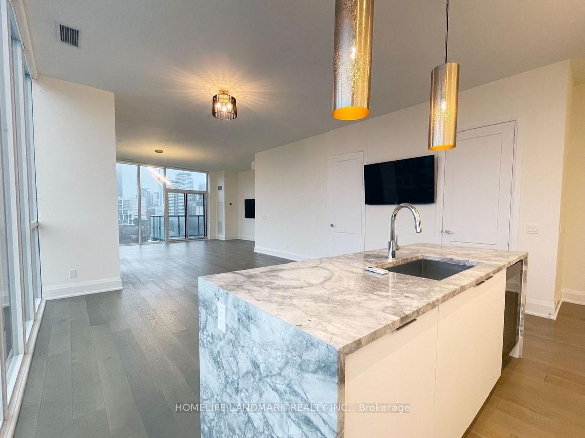Photo 12 of Unit PH09, 1 Belsize Drive, Toronto, Mount Pleasant West — HOMEH
