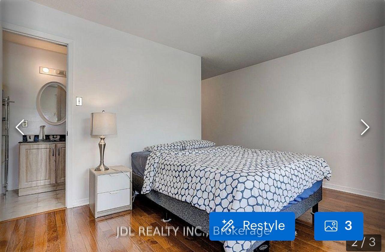 Photo 3 of Unit Unit A 2nd Floor, 101 Summerdale Dr, Markham, Thornhill — HOMEH