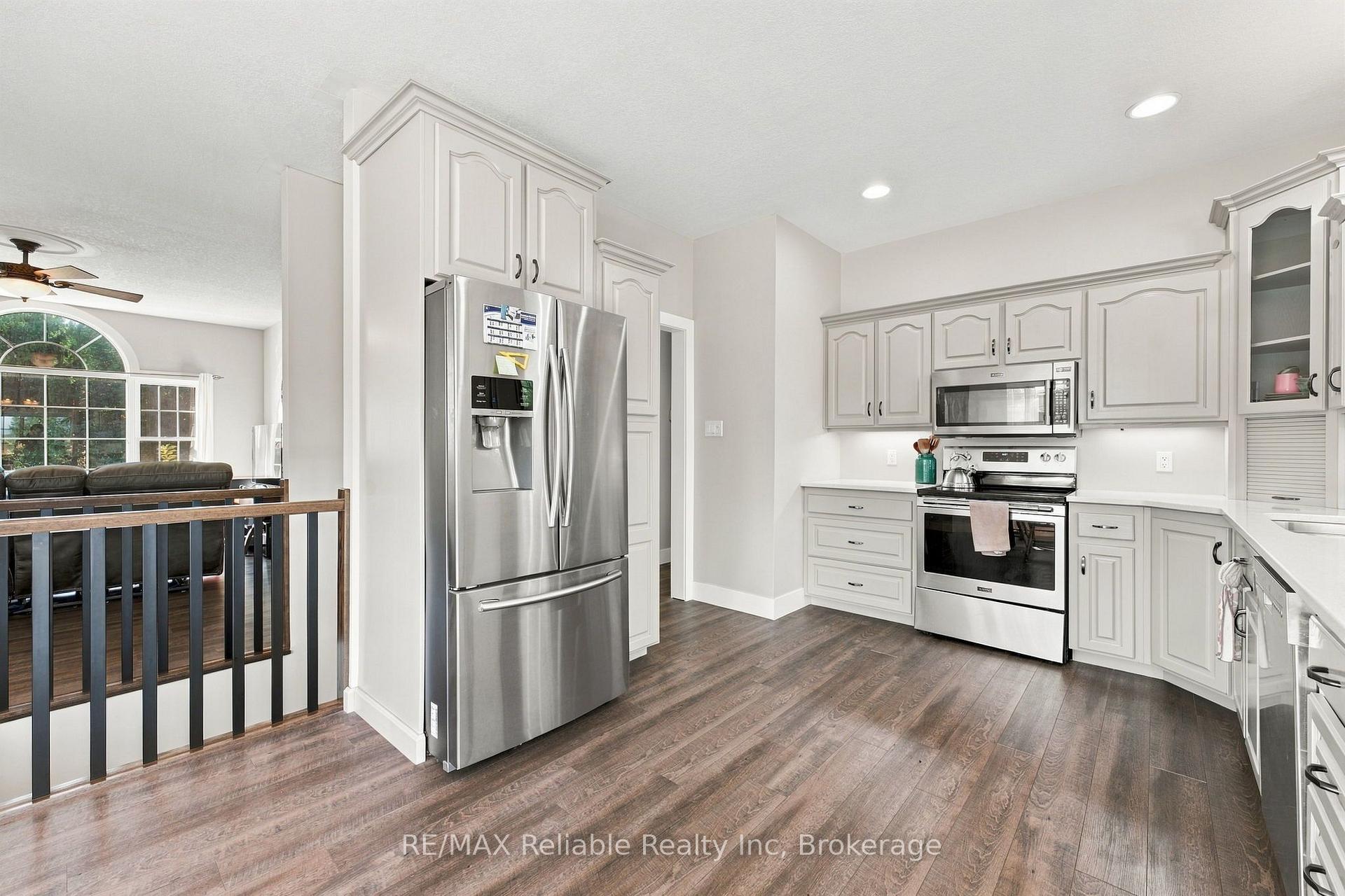 Photo 7 of 201 Cowper Street, Central Huron, Clinton — HOMEH