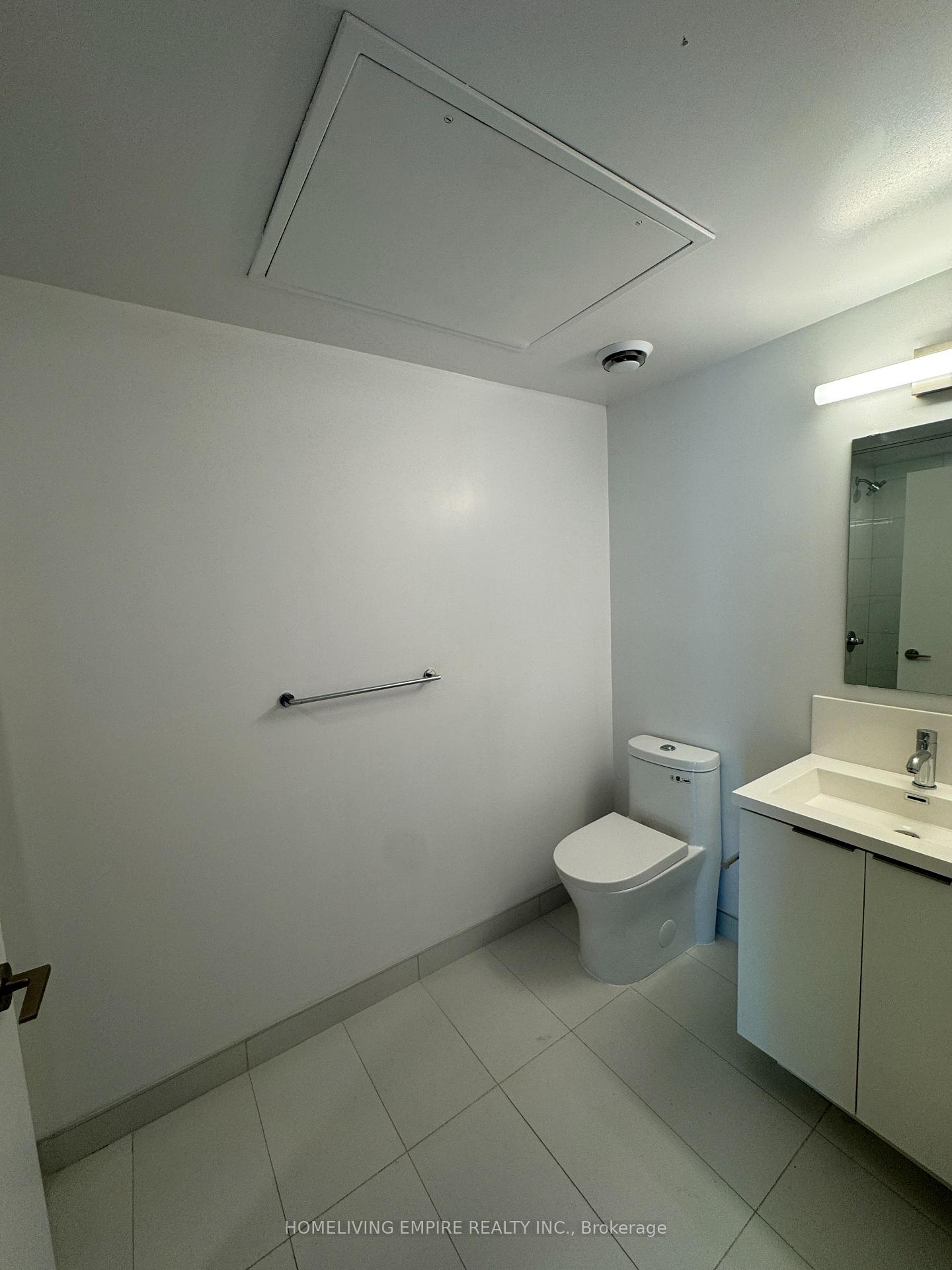 Photo 6 of Unit 3515, 238 Simcoe Street, Toronto, Kensington-Chinatown — HOMEH