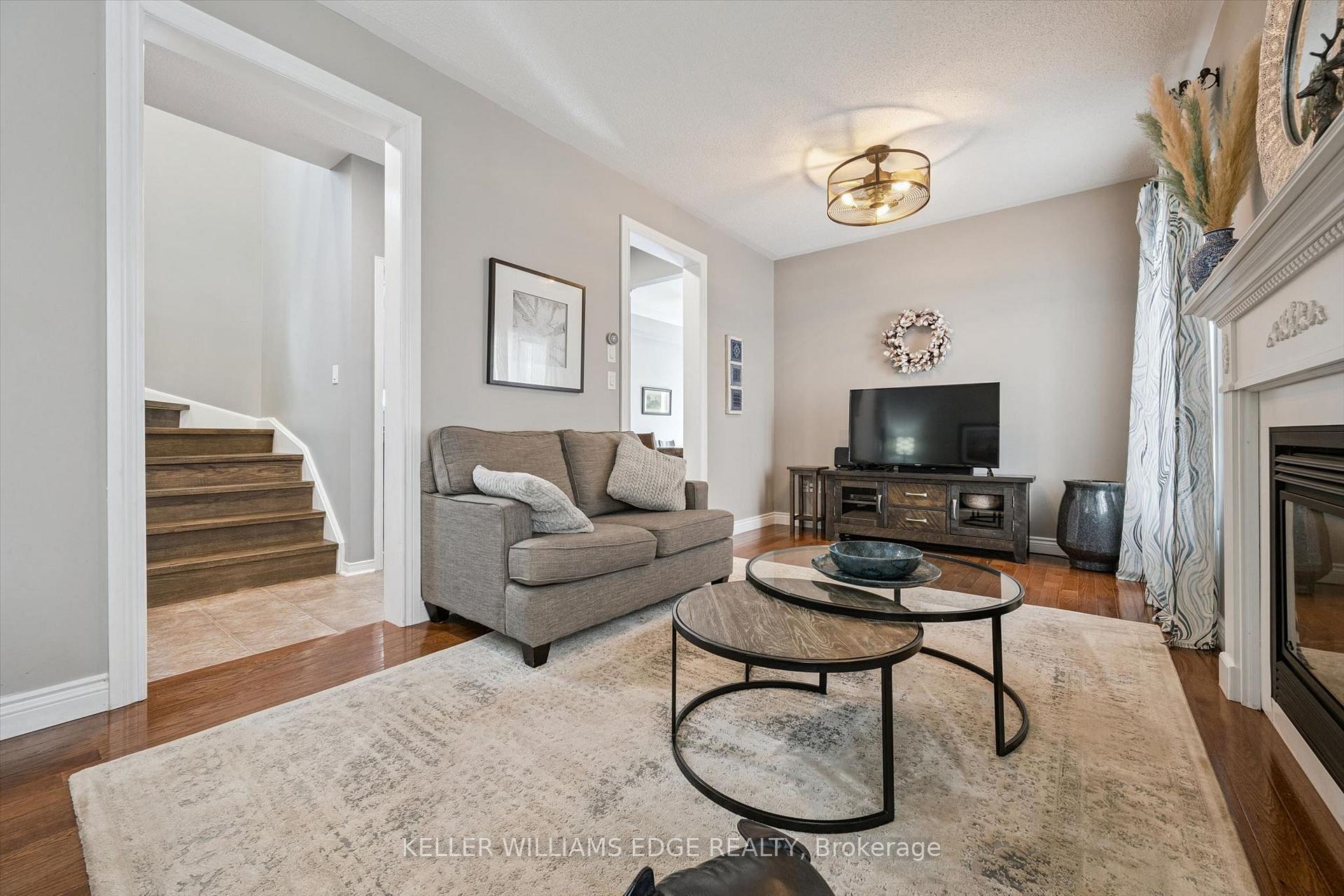Photo 6 of 97 Meadowlark Drive N, Halton Hills, Georgetown — HOMEH