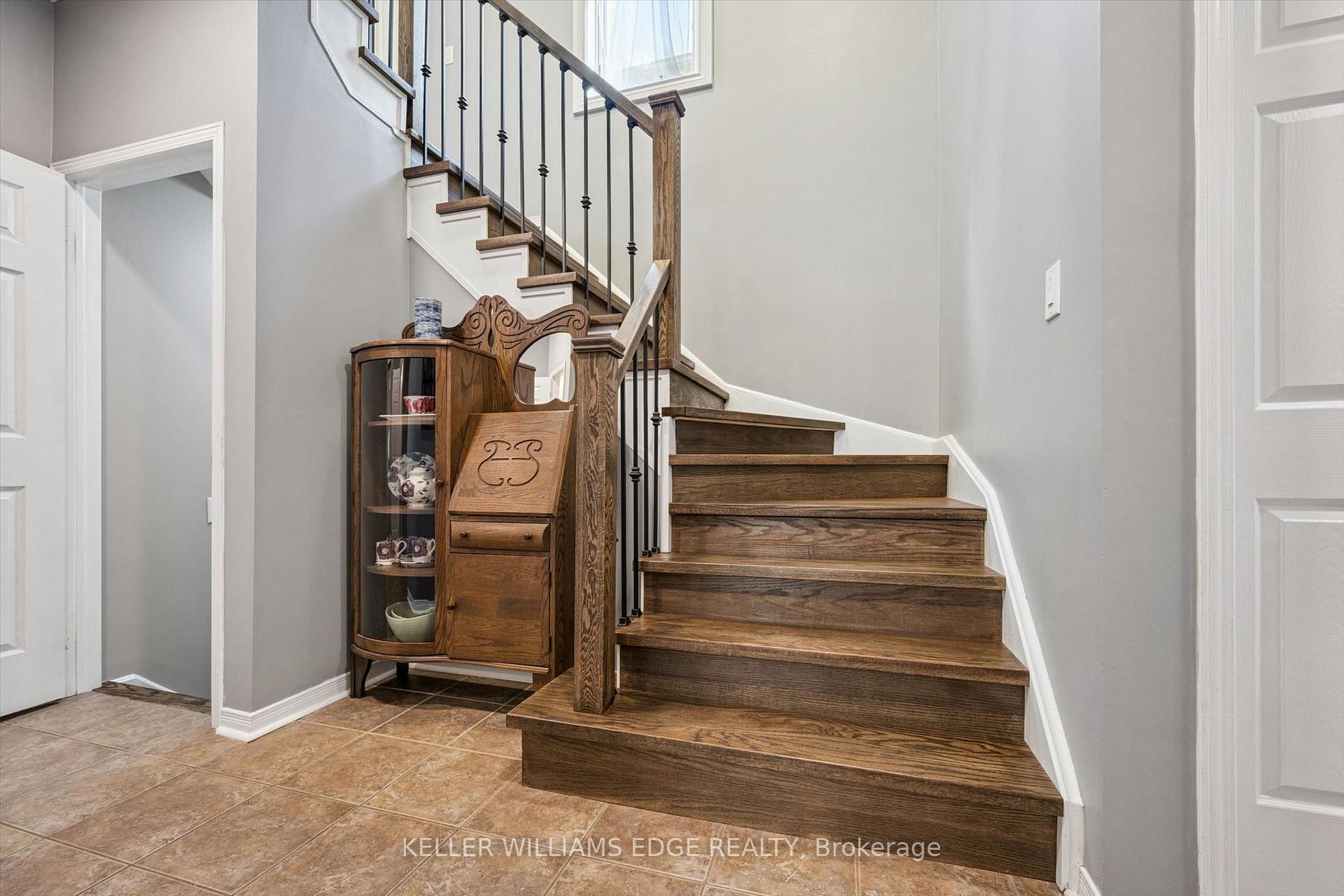 Photo 18 of 97 Meadowlark Drive N, Halton Hills, Georgetown — HOMEH