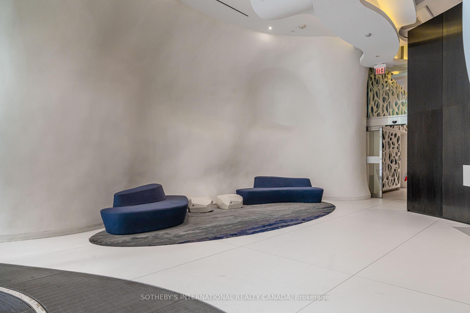 Photo 5 of Unit 6404, 1 Bloor Street E, Toronto, Church-Yonge Corridor — HOMEH