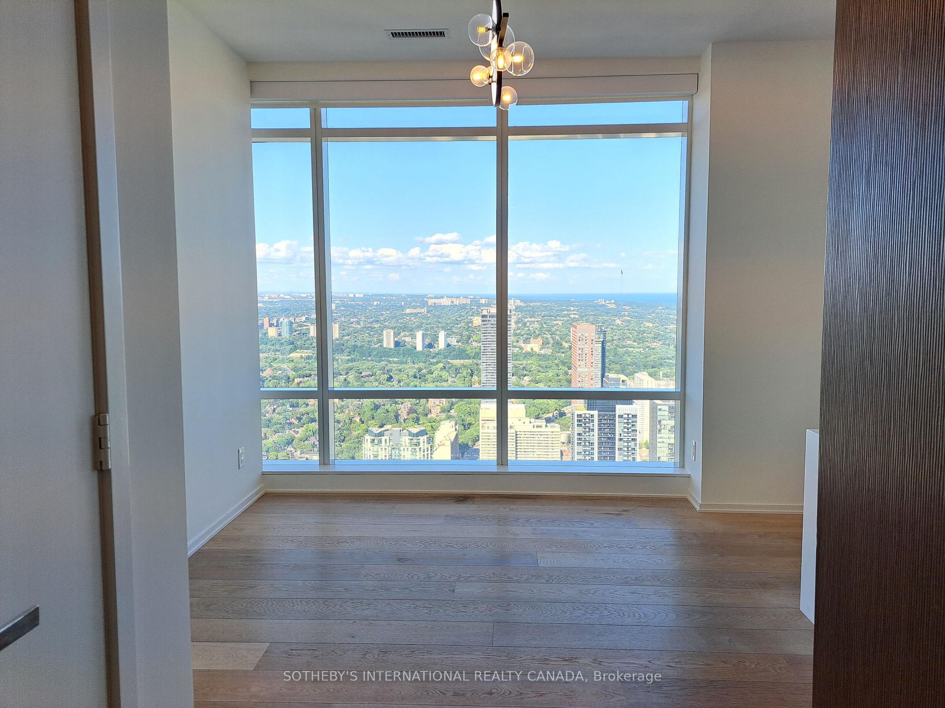 Photo 8 of Unit 6404, 1 Bloor Street E, Toronto, Church-Yonge Corridor — HOMEH