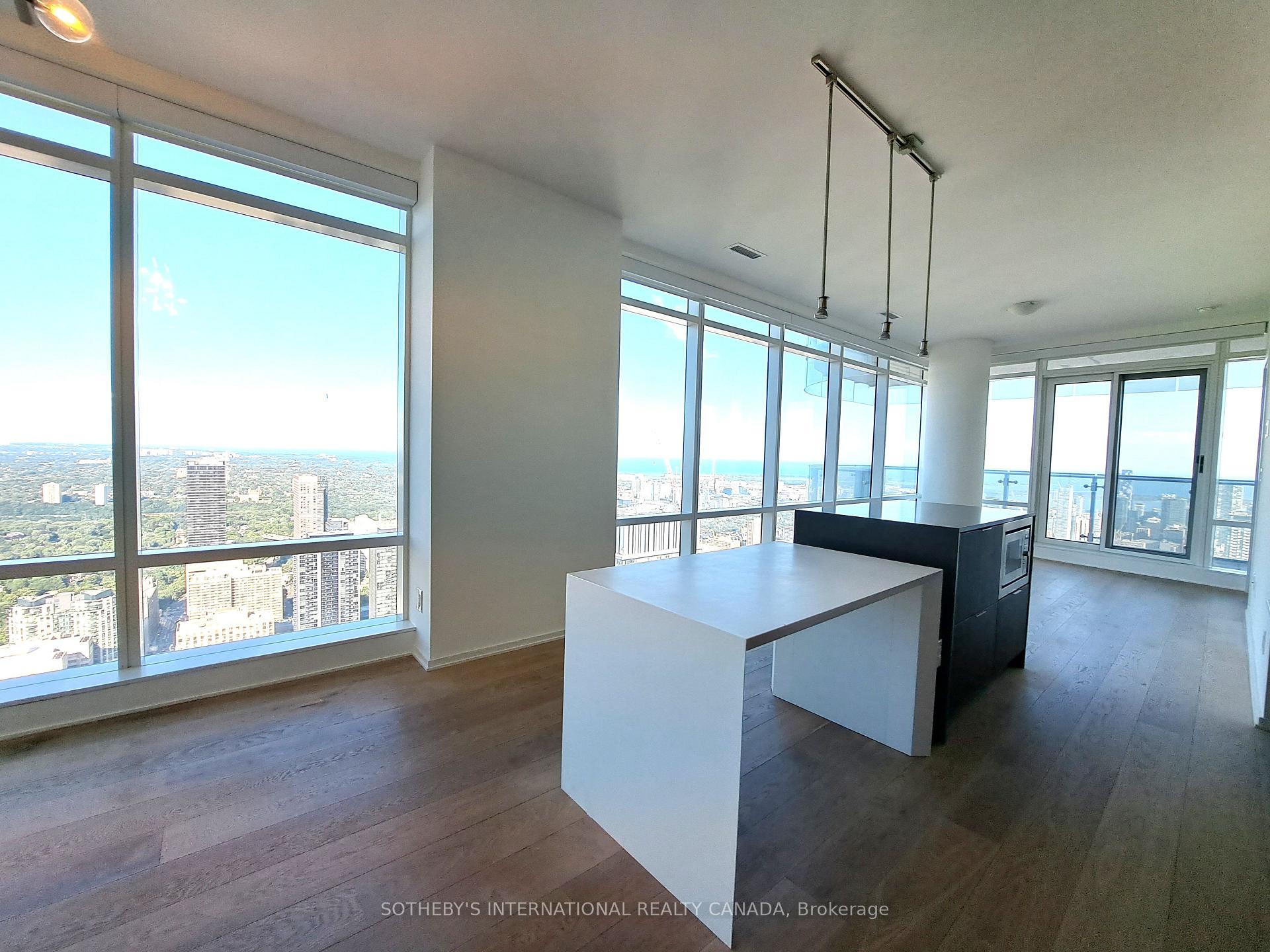 Photo 11 of Unit 6404, 1 Bloor Street E, Toronto, Church-Yonge Corridor — HOMEH
