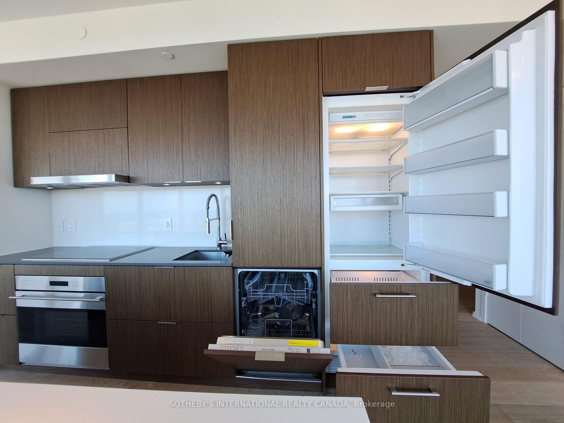 Photo 13 of Unit 6404, 1 Bloor Street E, Toronto, Church-Yonge Corridor — HOMEH